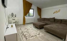 Mr&Mrs Aparthotel
